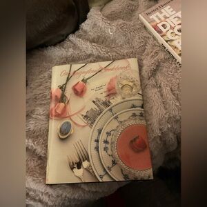 One magnificent cookbook The junior league of Chicago 1988 hardcover